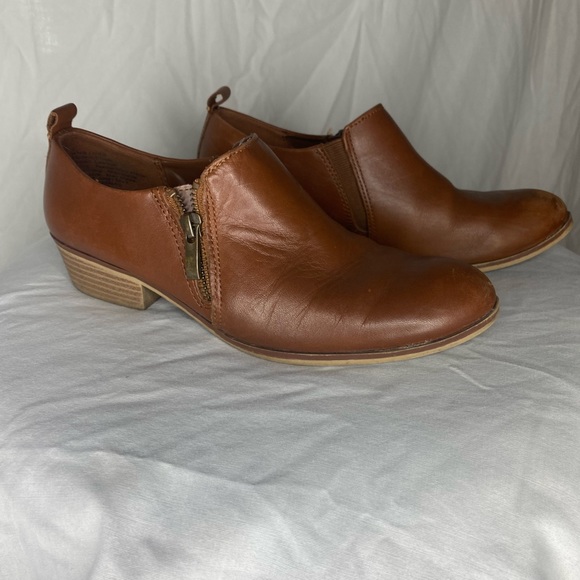 Genuine leather ankle boot - Picture 3 of 5